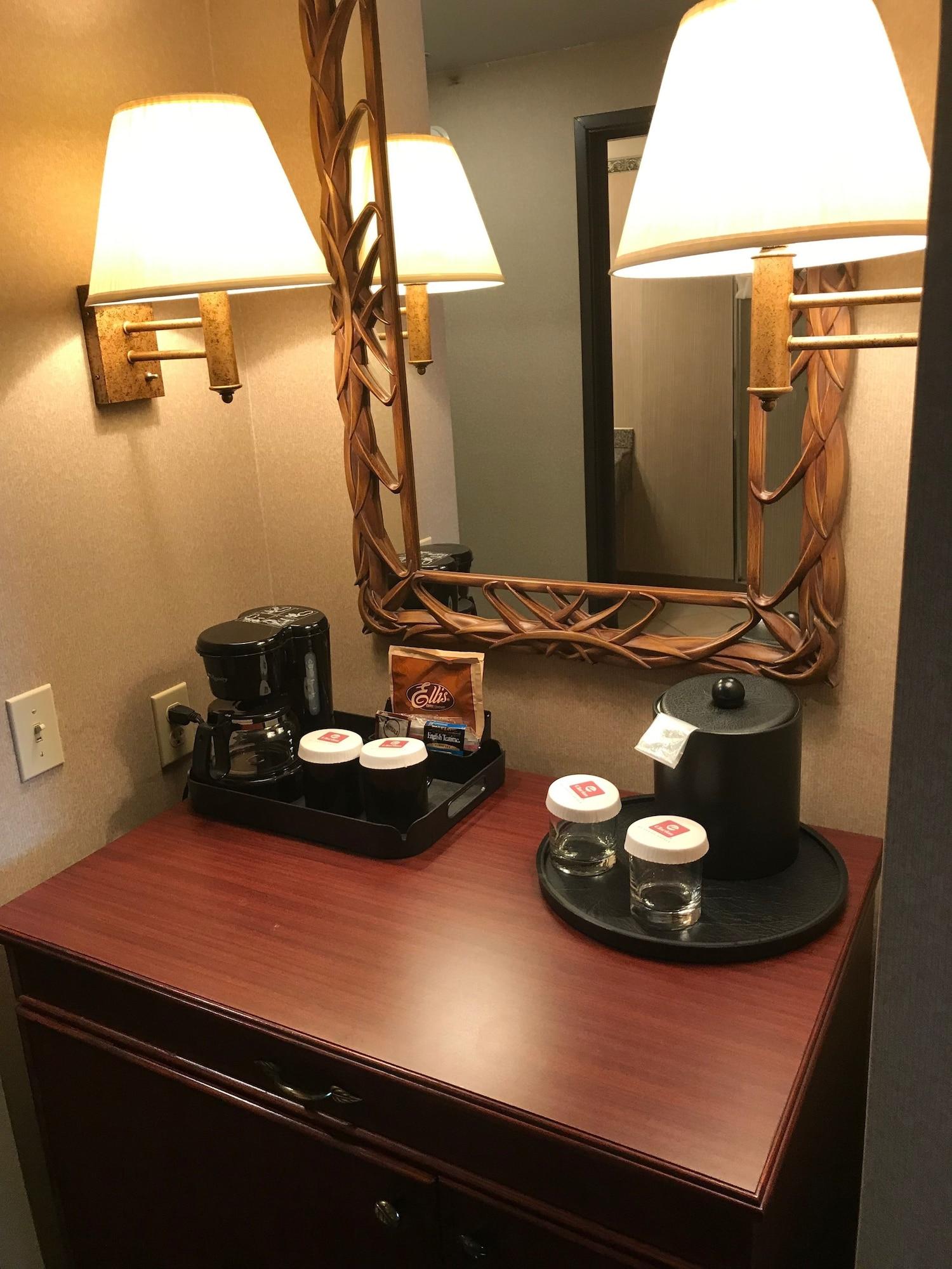 The Marx Hotel - Downtown - University Area Oneonta Exteriör bild