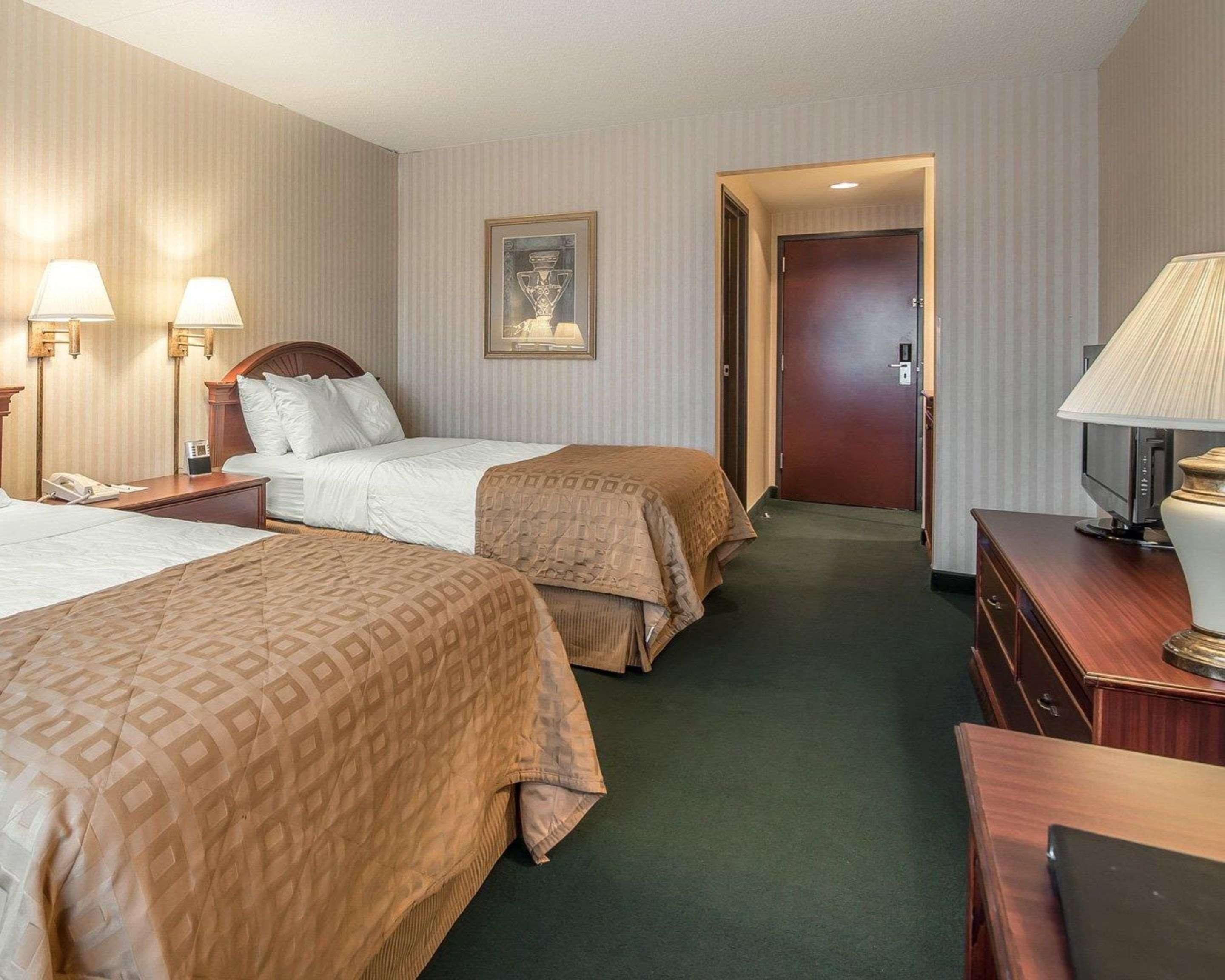 The Marx Hotel - Downtown - University Area Oneonta Exteriör bild