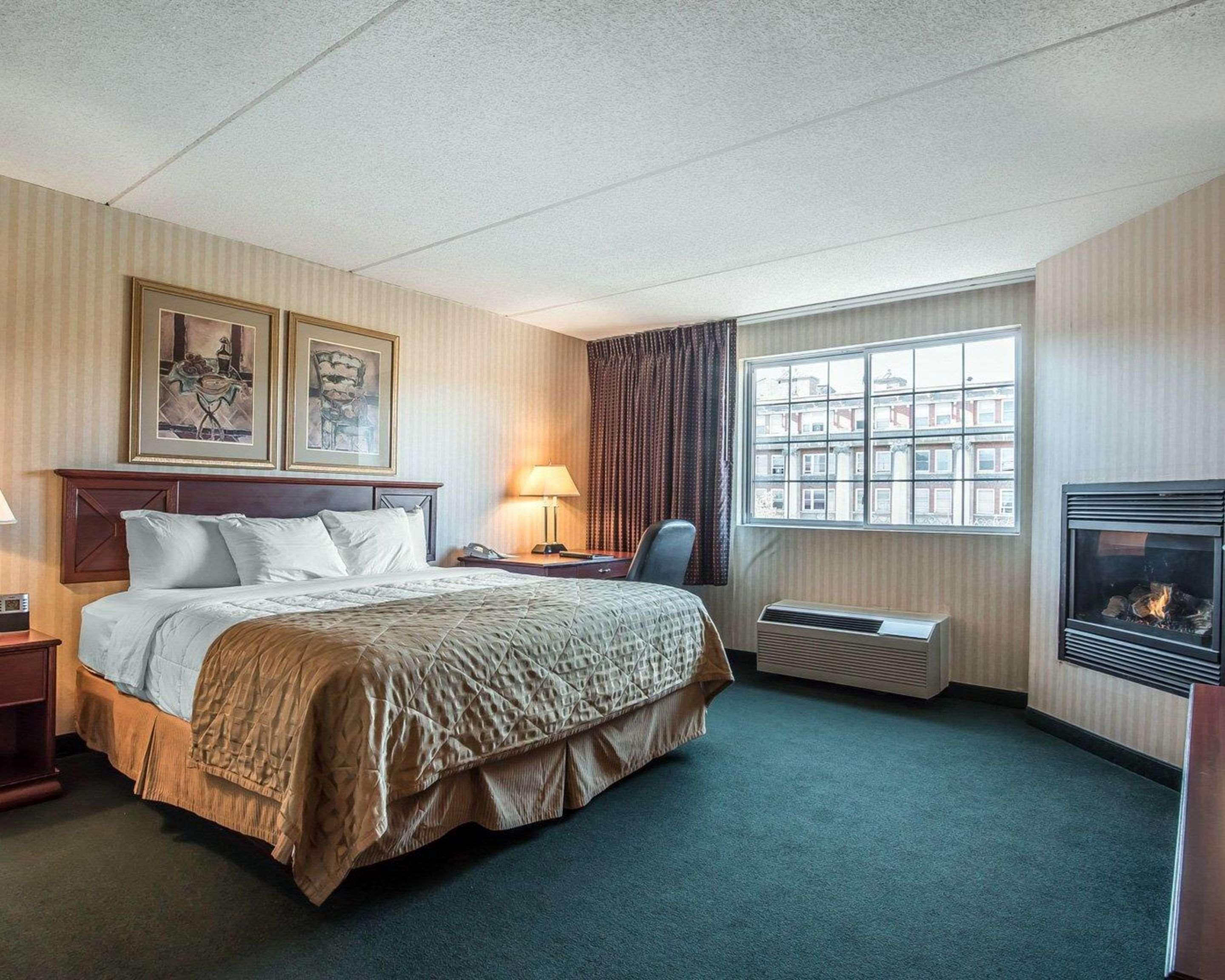 The Marx Hotel - Downtown - University Area Oneonta Exteriör bild