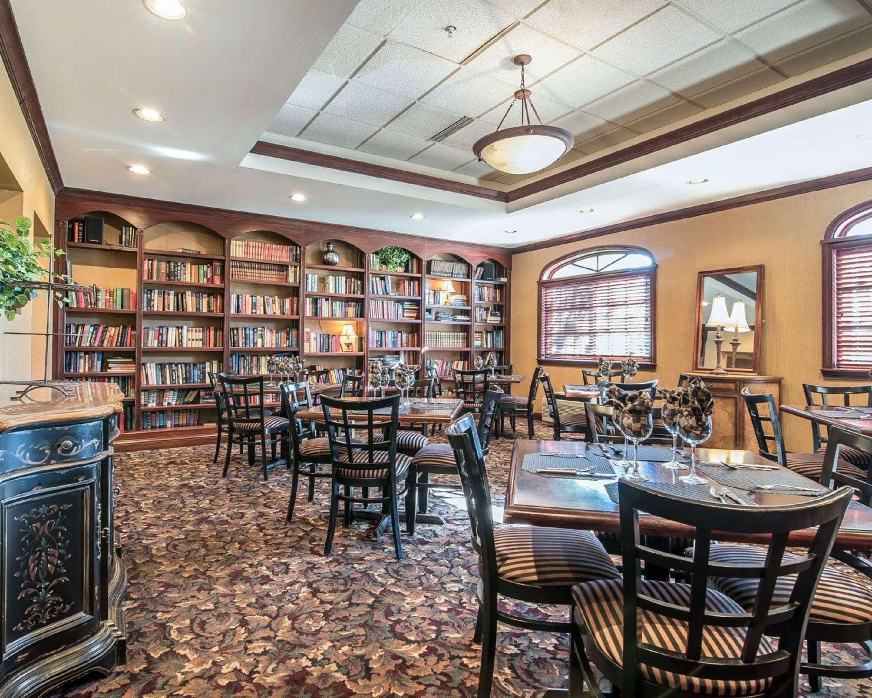 The Marx Hotel - Downtown - University Area Oneonta Exteriör bild